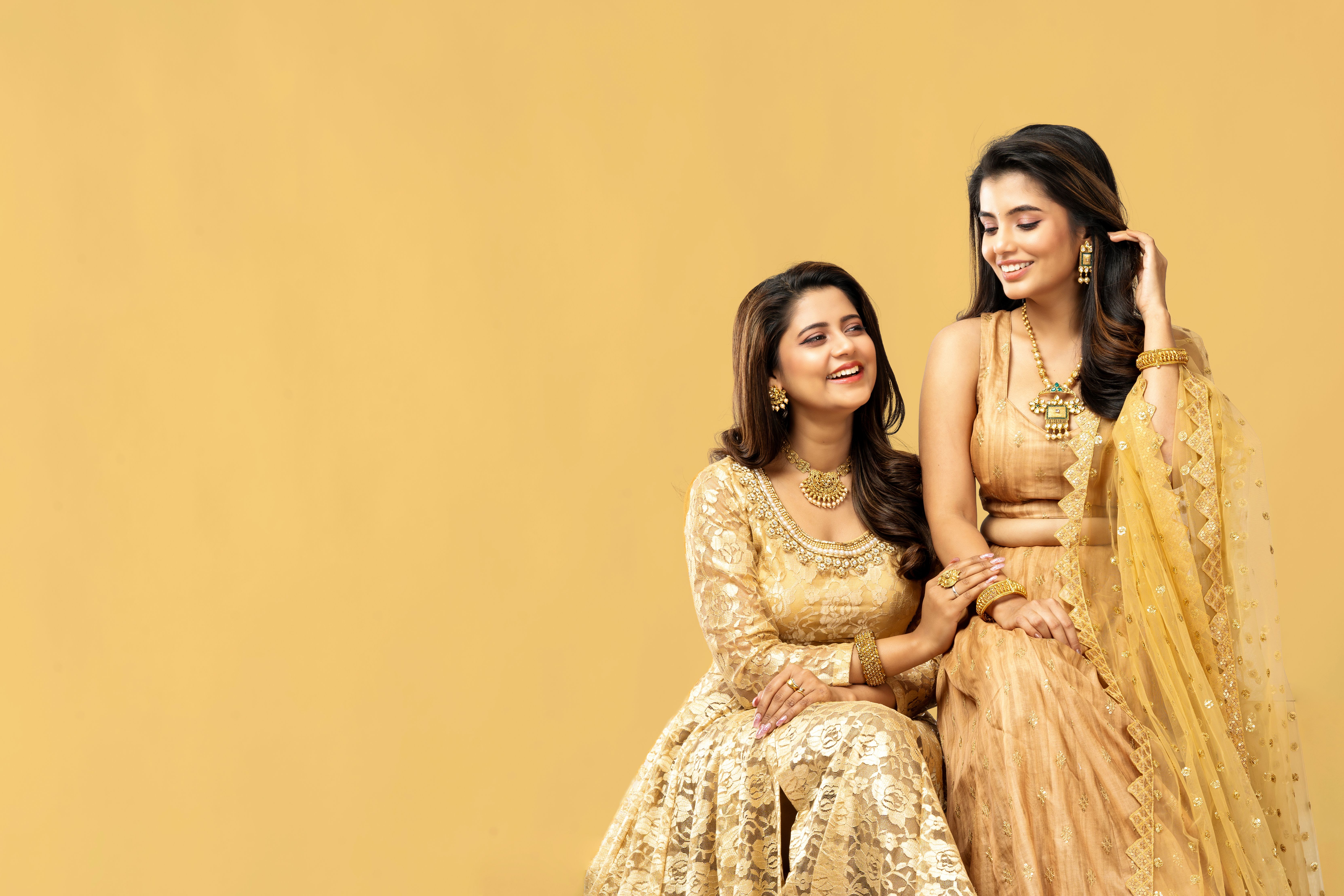 Anna Traditions Fashion Excellence